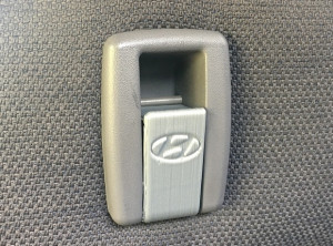 Крючок Hyundai Elantra XD 