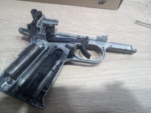 Спусковой крючок для игрушечного пистолета C.9 BB 6 mm