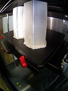 Обзор Makerbot Replicator Z18