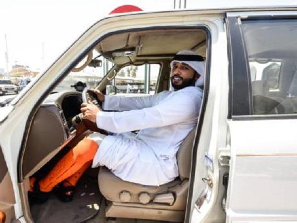 Житель ОАЭ вновь ходит и бегает благодаря 3D-печатным протезам ног