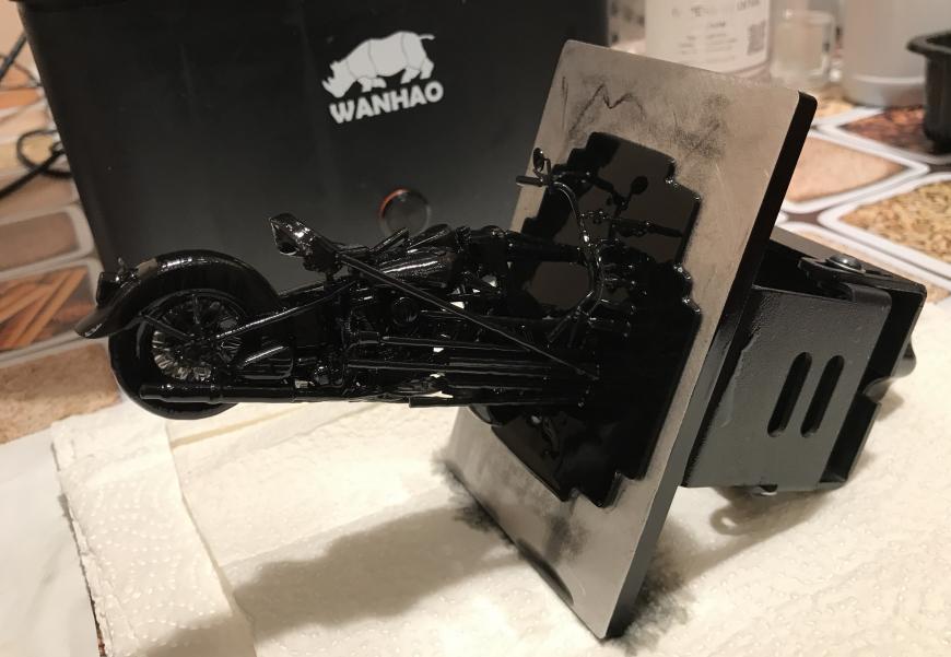 Wanhao Duplicator 7 (D7) и 'Harley Davidson с поддержками для SLA (DLP)'