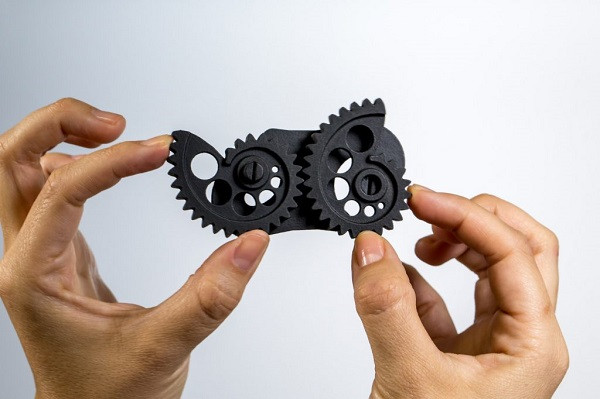 Половина комплектующих для серийных 3D-принтеров Hewlett Packard будет производиться за счет 3D-печати
