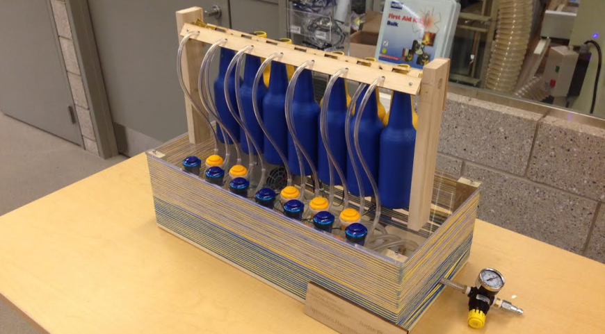 Студент Йеля напечатал на 3D-принтере сопла для своего «бутылочного синтезатора»
