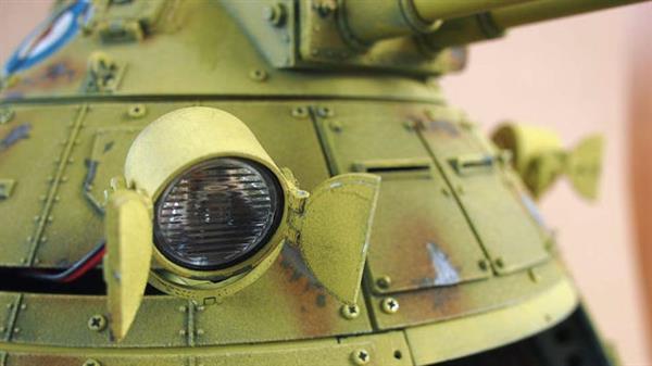 В Сингапуре собран шагающий танк из 435 3D-печатных деталей