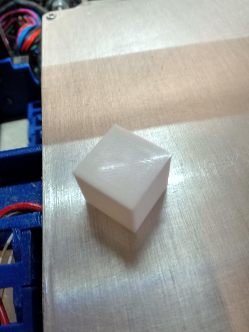 Доступная пленка на рабочий стол 3D принтера...