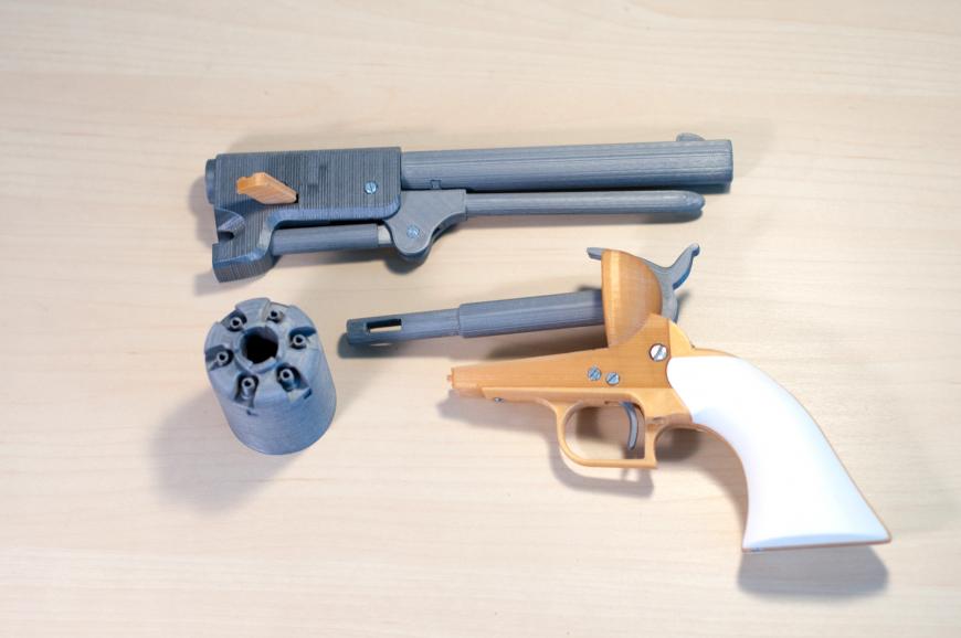 Модель револьвер Colt Walker