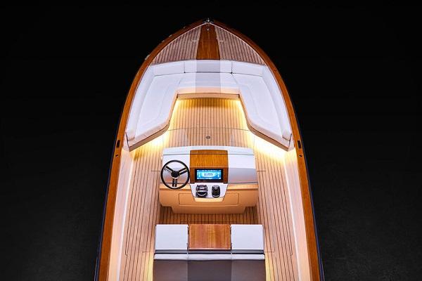 Hinkley Yachts запускает производство люксовых катеров с 3D-печатными деталями и полностью электрическим приводом