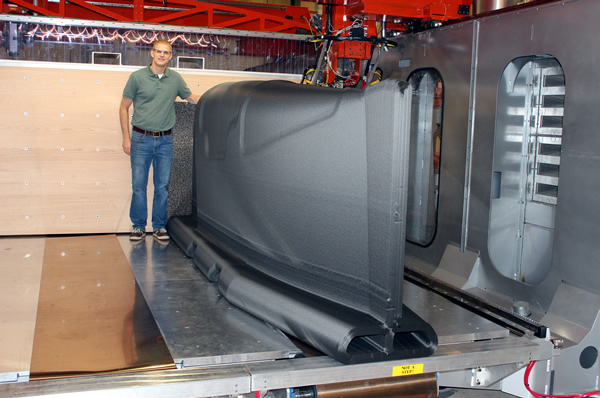 Boeing печатает оснастку на крупноформатных 3D-принтерах LSAM