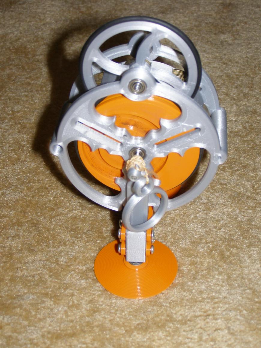 Gyroman - шагающий гироскоп