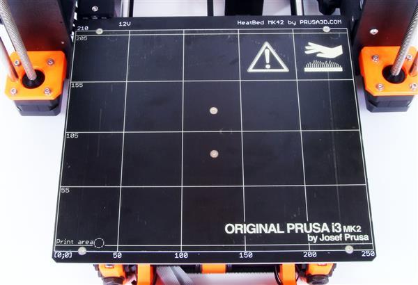 Возвращение легенды: Йозеф Прюша представляет новое поколение 3D-принтеров Prusa i3
