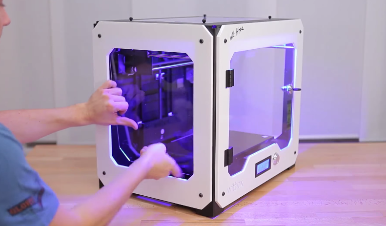 Известный блогер выступает с критикой 3D-принтеров Witbox