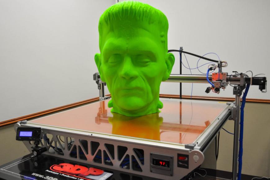 3DP Unlimited напечатала гигантскую голову Франкенштейна в преддверии Хэллоуина
