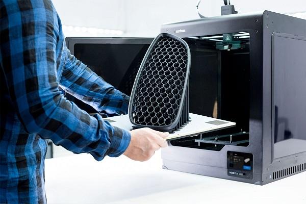 Компания Zortrax анонсировала FDM 3D-принтер M300 Plus
