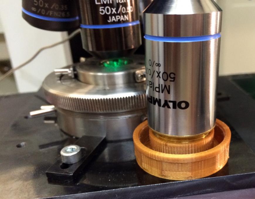 Футляр от пыли для объективов микроскопа Olympus в OpenSCAD