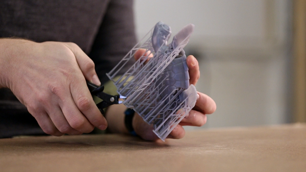 Стереолитография без поддержек: немецкие ученые сконструировали усовершенствованный фотополимерный 3D-принтер