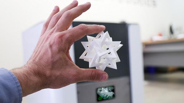 Natural Robotics продемонстрировала доступный спекающий 3D-принтер VIT SLS
