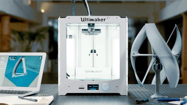 Вокруг света с 3Dtoday: кафе для мейкеров, новый 3D-принтер для печати бумагой и другие новости недели!