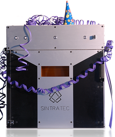Создатели первого настольного SLS-принтера Sintratec празднуют успех проекта, предлагают новые материалы