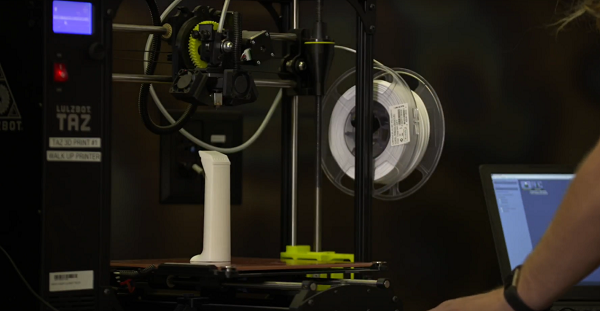 3D-печать и музыка: студенты техасского университета напечатали на 3D-принтере шестиструнную скрипку