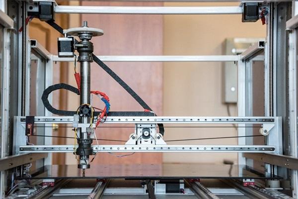 В ТГУ разработан промышленный 3D-принтер для печати керамики