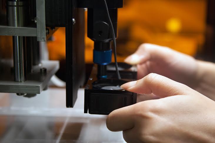 Исследователи MIT разработали xPrint, модульный принтер с открытым исходным кодом для печати умными биоматериалами
