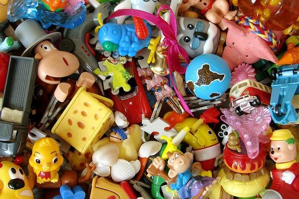 Челябинские экоактивисты переработают пластиковый мусор в игрушки на 3D-принтере