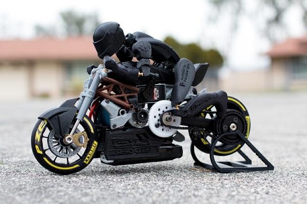 Мотоэнтузиаст поделился моделями 3D-печатных радиоуправляемых гоночных мотоциклов