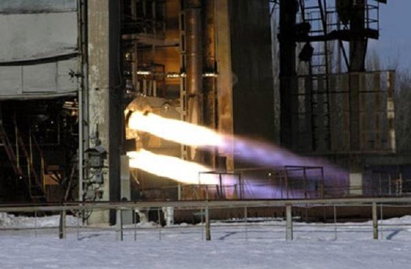 Роскосмос провел испытания 3D-печатной камеры сгорания ракетного двигателя