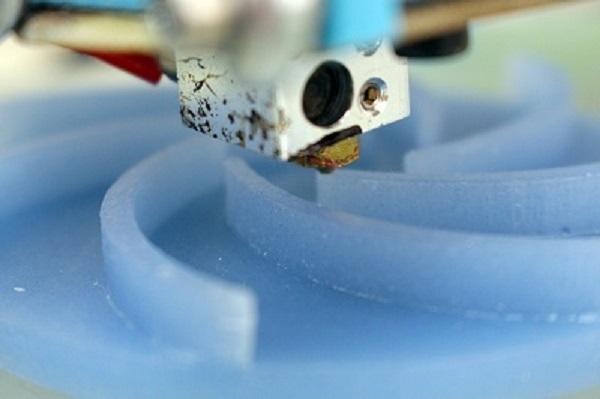 Красноярские ученые адаптировали FDM-принтер для 3D-печати воском