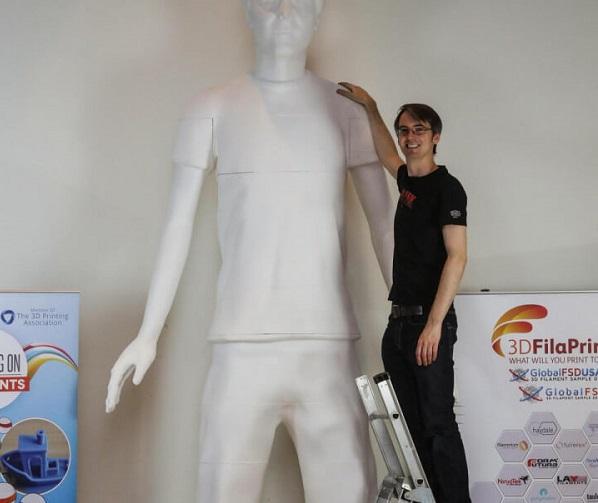 Британский мейкер идет на рекорд с самой высокой статуей, напечатанной на 3D-принтере