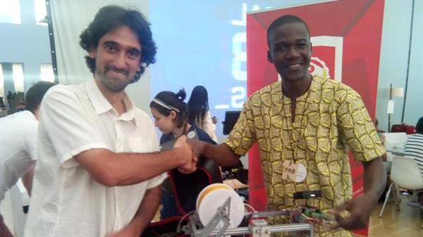 Африканские умельцы превращают электронный мусор в 3D-принтеры