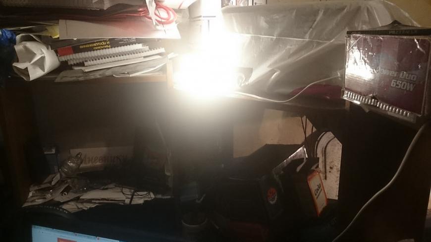 Как я сделал точечный полочный светильник