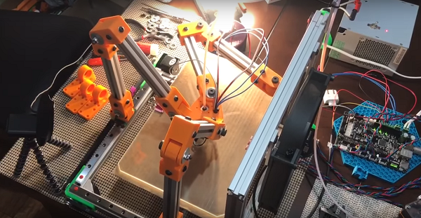 3D-принтер на основе параллельного робота по схеме «Tripteron»