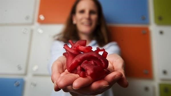 3D Systems помогает детским кардиохирургам бесплатными анатомическими макетами
