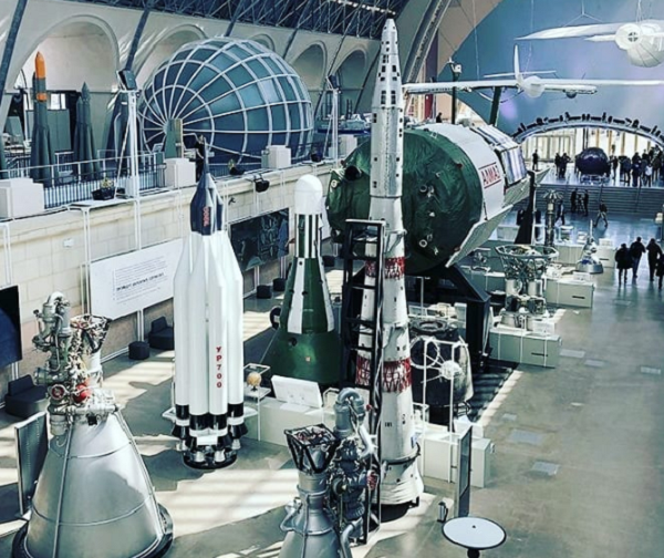 На ВДНХ открылся музейно-образовательный центр «Космонавтика и авиация»