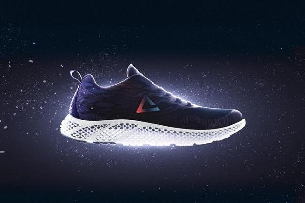 Китайский бренд Peak Sports продемонстрировал 3D-печатные волейбольные кроссовки