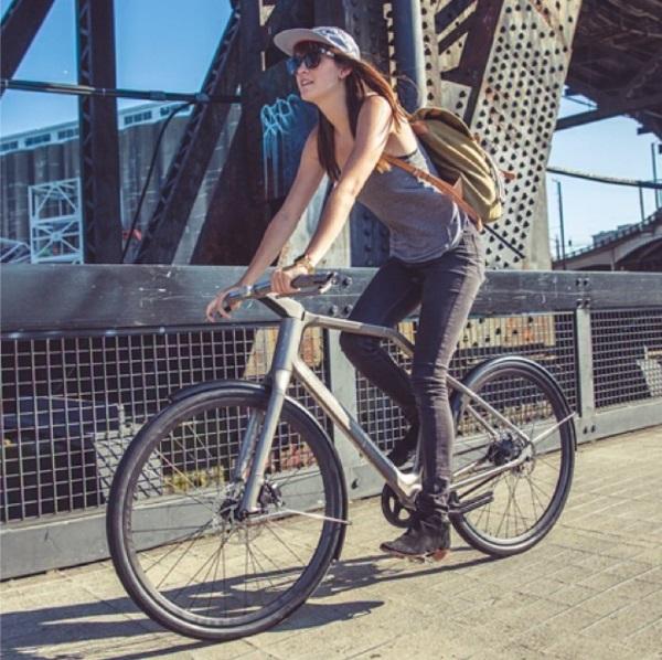 Solid — первый произведенный при помощи 3D-печати велосипед с поддержкой Bluetooth и вибрирующим рулем