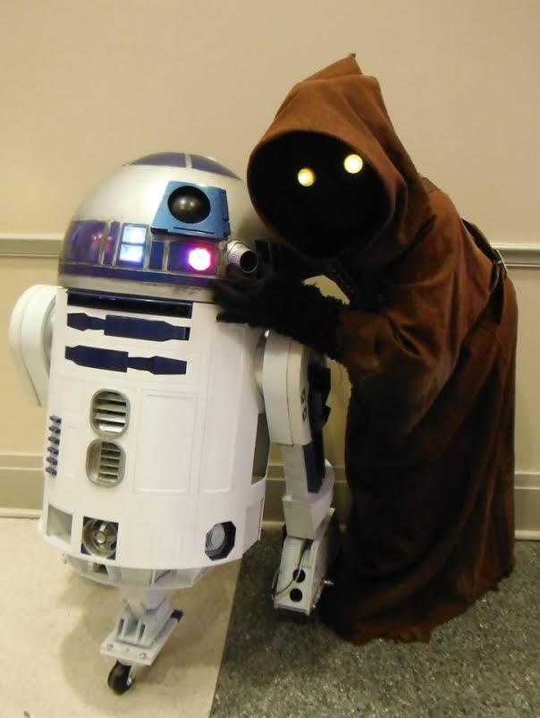 Фанаты «Звездных войн» собрали 3D-печатного дроида R2-D2 в память об ушедшей подруге