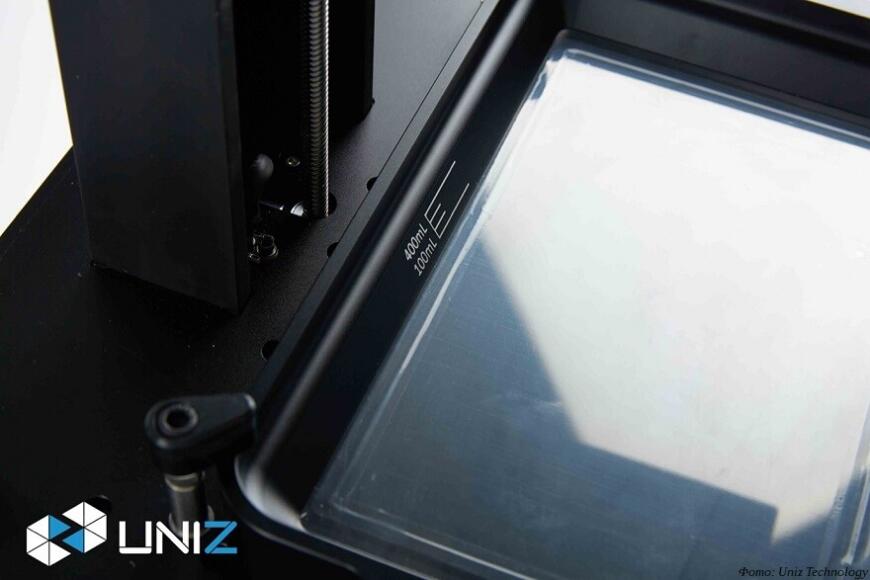 Uniz Technology предлагает настольные MSLA 3D-принтеры IBEE