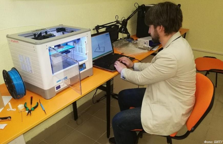 Минские политехники готовят 3D-печатные детали для аппаратов ИВЛ