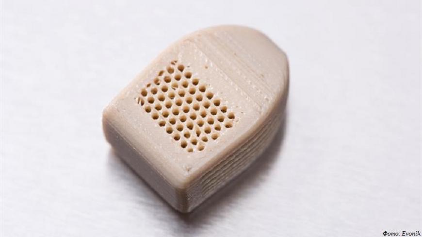 Evonik предлагает медицинский филамент из ПЭЭК для 3D-печати имплантатов