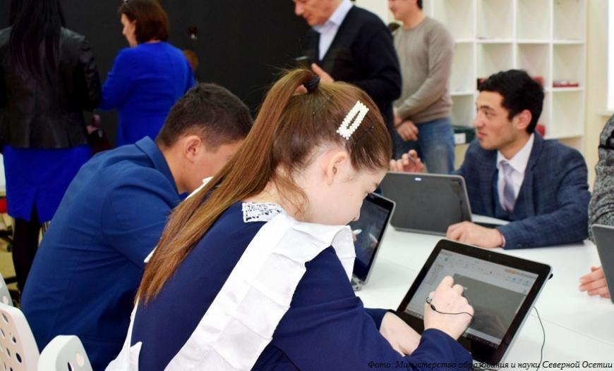В 42 сельских школах Северной Осетии появятся центры «Точка роста»