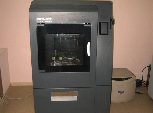 Продам 3D принтер PROJET 3500 CPX MAX