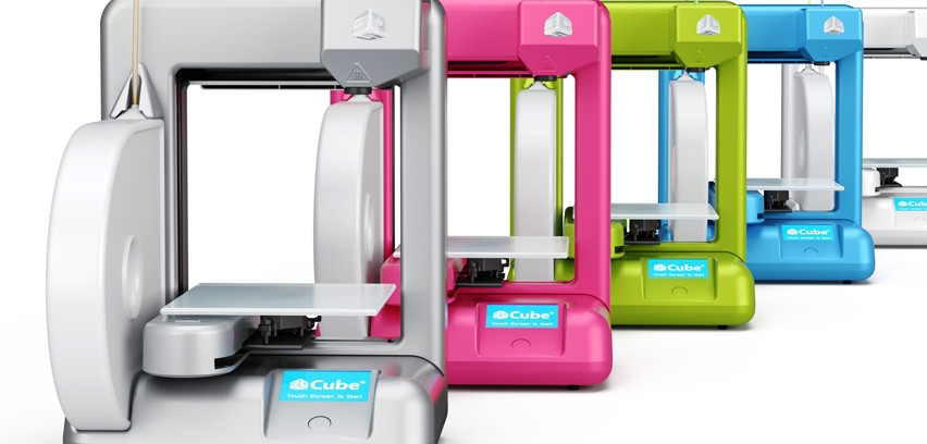Продам 3D принтер Cube! Картридж с пластиком бесплатно
