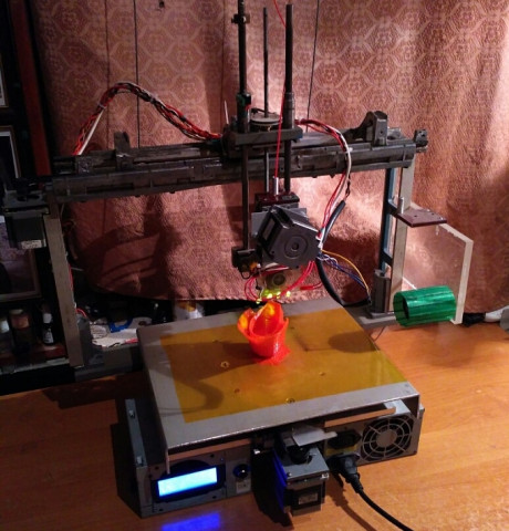 Продам самодельный 3D принтер