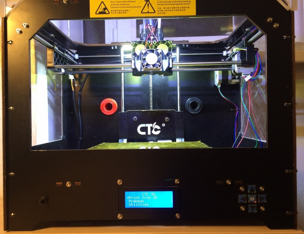 CTC 3Д принтер (два экструдера) 