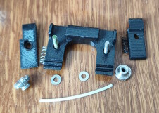 Еще один зажим для пайки. Теперь действительно ЗАЖИМ.