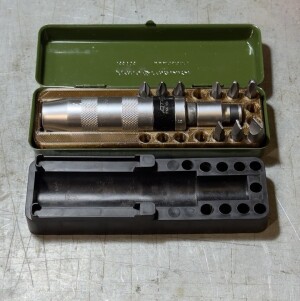 Ложемент для ударной отвертки