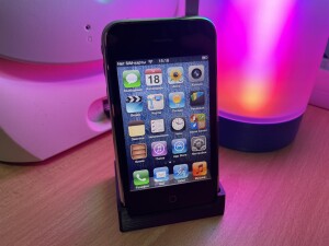 Подставка iPhone 3G/3Gs