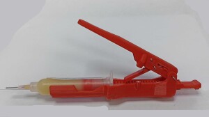 Диспенсер (давилка) для флюса